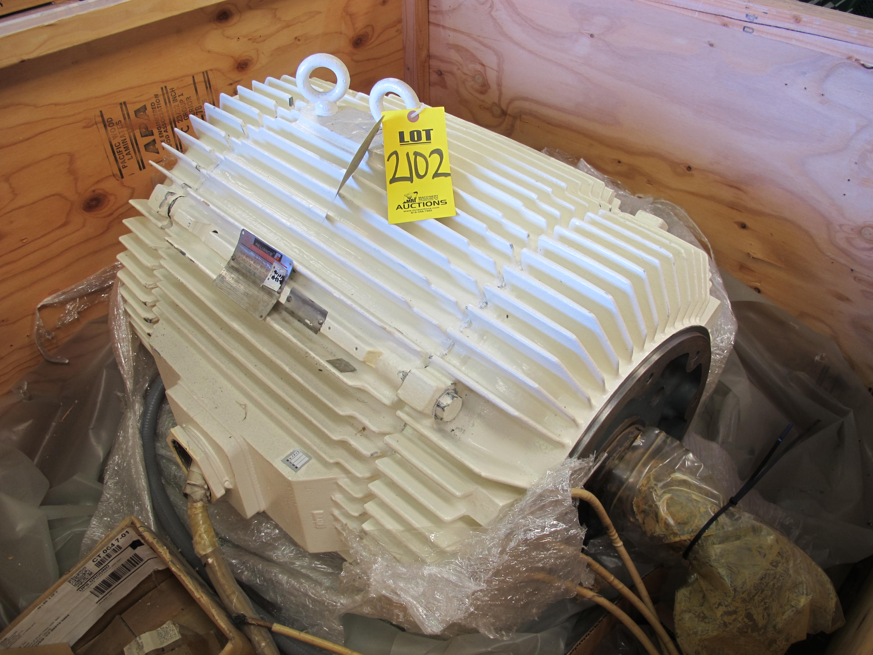 MOTOR, ELECTRIC TYPE, 60 HORSEPOWER, 460V 60HZ ELEC RATING, 1185 RPM, 444TCZ FRAME, 73.8 AMPS, ENCLOSED ENCLOSURE, CONTINUOUS DUTY, 1.15 5F@1195 FPM AIR SERVICE FACTOR. INSULATION TYPE RNCLASS II 264W, 120V HEATER, PART # 600287-26R (W-44) LOADING & HANDLING FEE $15-